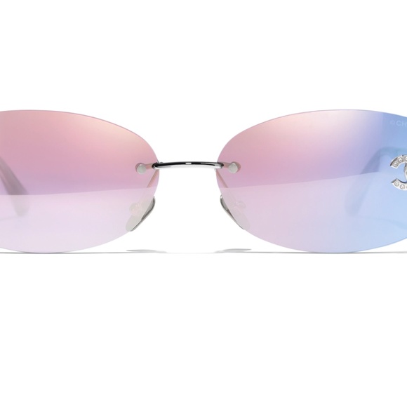 OVAL SUNGLASSES - CHANEL NEW 2023 - Coco Neige Sunglasses: Crystal CC Rimless - Picture 11 of 14